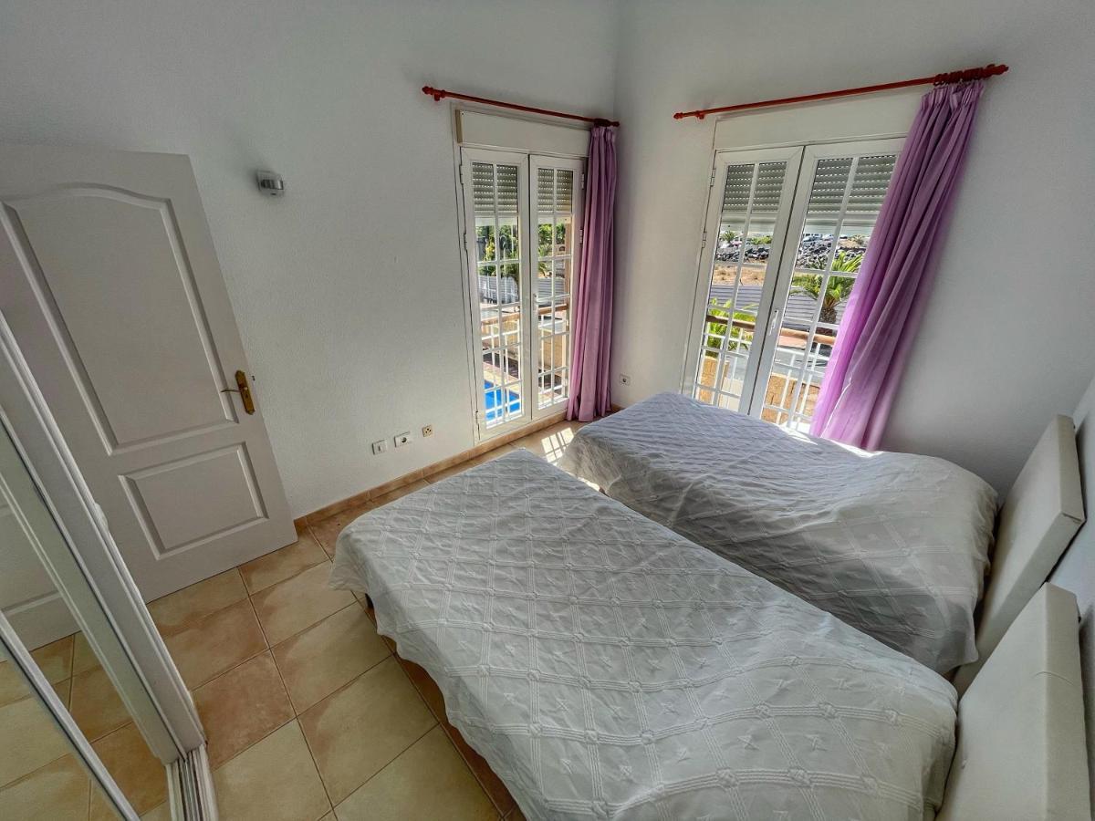 Villa Isabel Costa Adeje  Exteriör bild